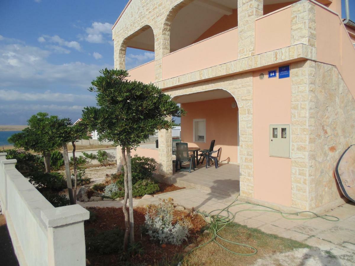 Apartman Ivana Vir Buitenkant foto